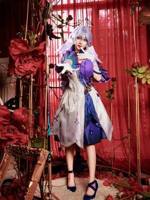 A XuExue - sụp đổ: Đường sắt Star Dome Robin