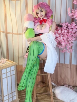 Vanilla Milk Meow-Demon Slayer: Kimetsu no Yaiba Kanroji Mitsuri Maid